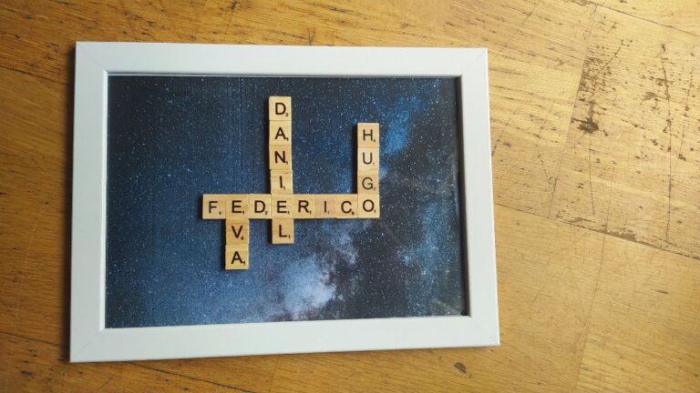 Cuadro letras tipo scrabel
