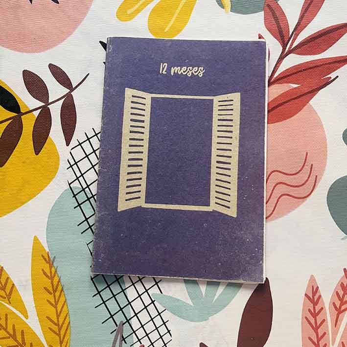 Librete para celebrar 12 meses de una pareja